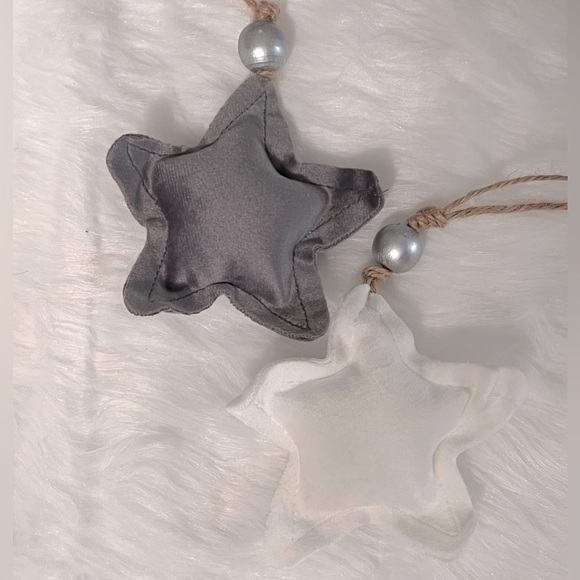 SUPER Soft Felt Star Fabric Christmas Ornaments - Picture 2 of 3